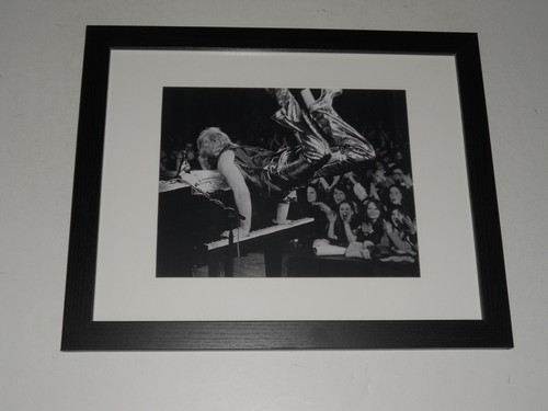 Framed elton john 1975 the - elton,