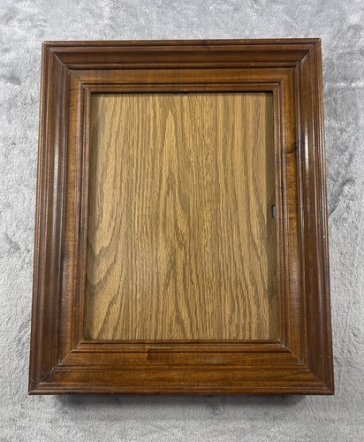Vintage wood deep well picture - vintage,